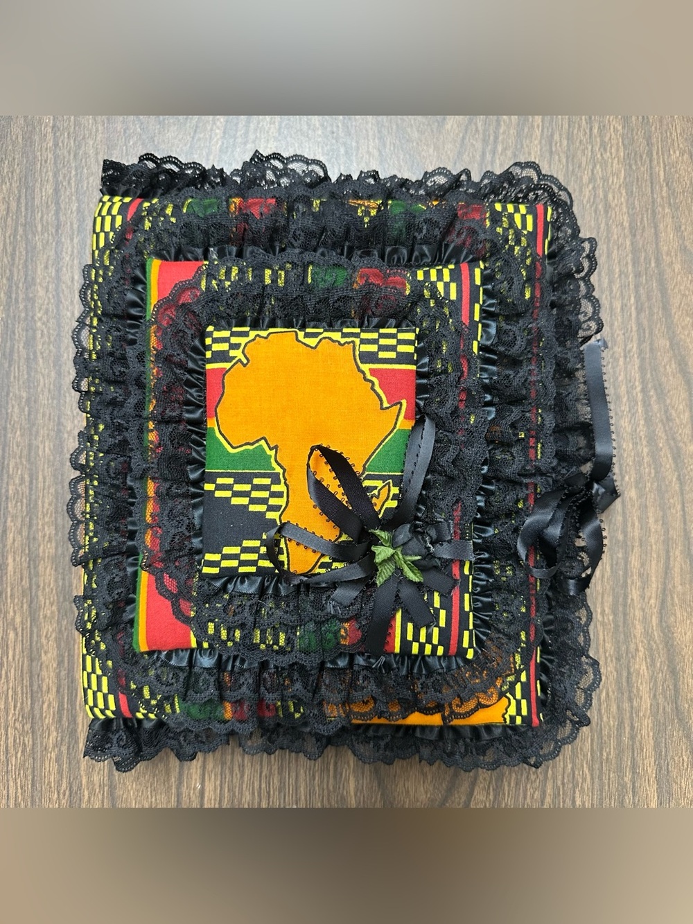 Vtg 80s African Print Handmade Fabric Ruffle Photo Album Scrapbook Kenné Lott